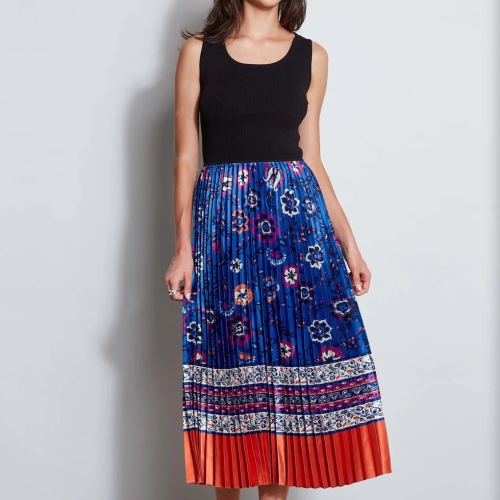 Elie Tahari Black and Blue Mixed Media Floral Pleat Dress
